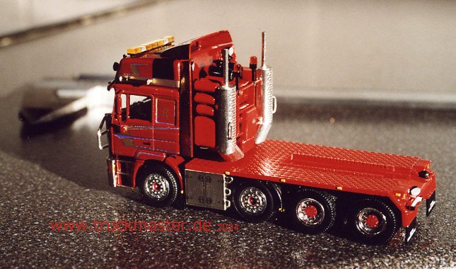 AF 8x4/ 4