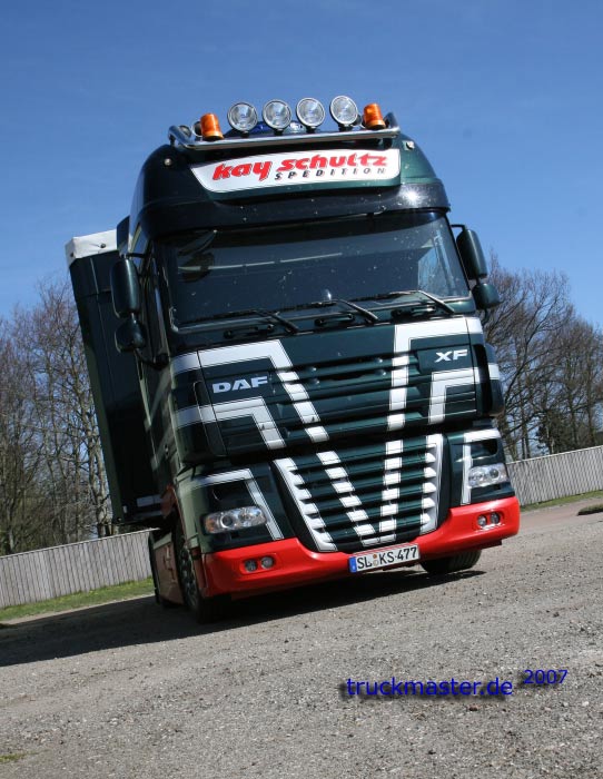 DAF XF 105