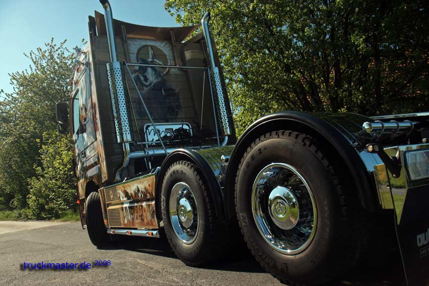 Actros MPII V8