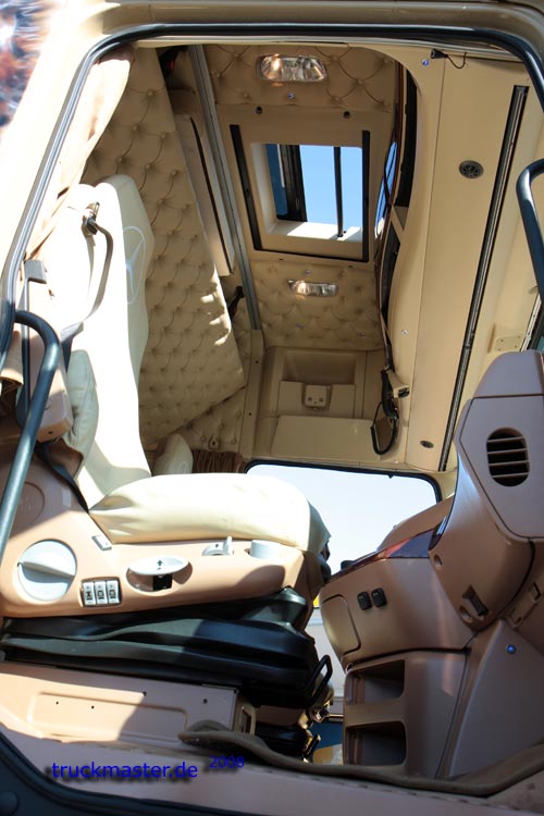 Actros MPII V8